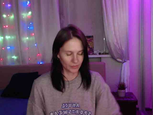 __--_-___---_-_-_- webcam