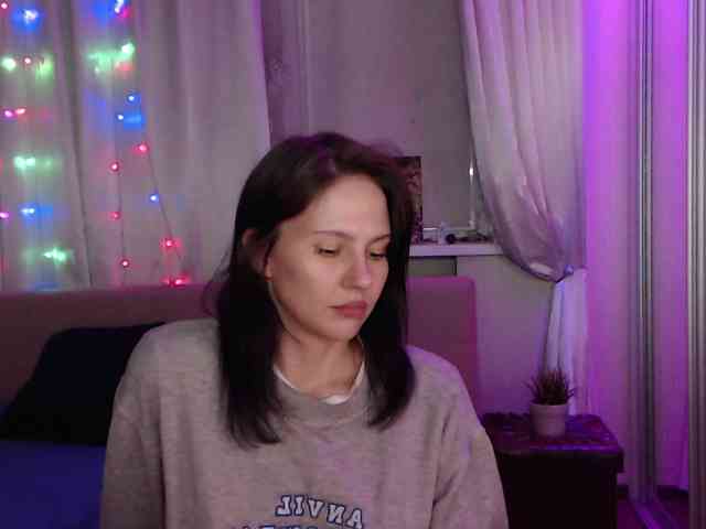__--_-___---_-_-_- webcam