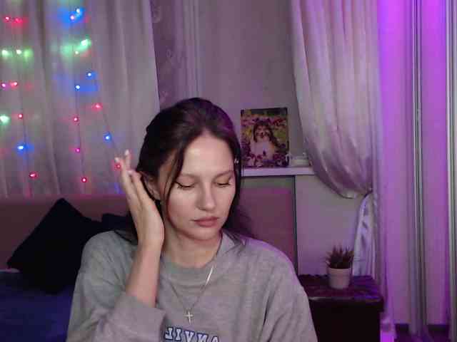 __--_-___---_-_-_- webcam