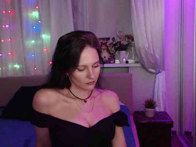 __--_-___---_-_-_- webcam