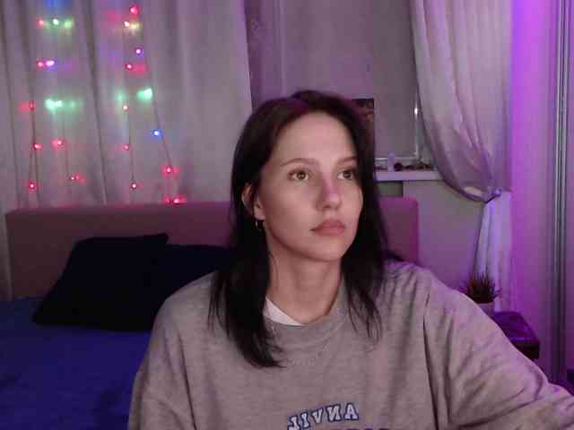 __--_-___---_-_-_- webcam