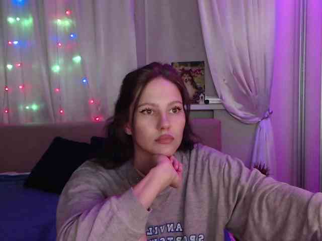 __--_-___---_-_-_- webcam