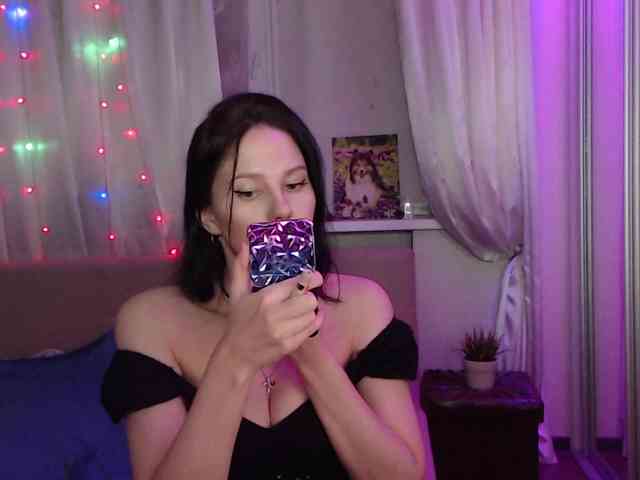 __--_-___---_-_-_- webcam