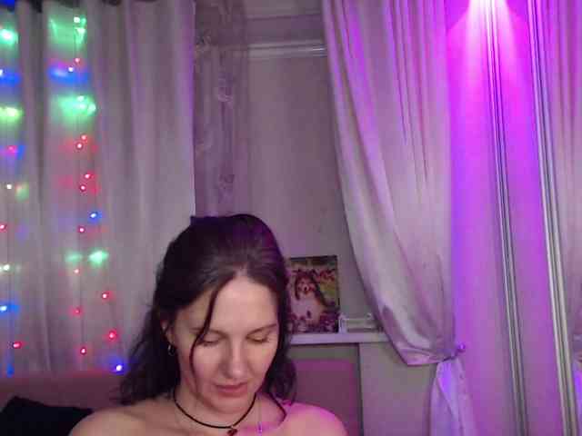 __--_-___---_-_-_- webcam