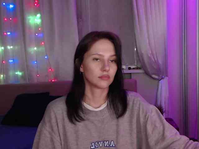 __--_-___---_-_-_- webcam