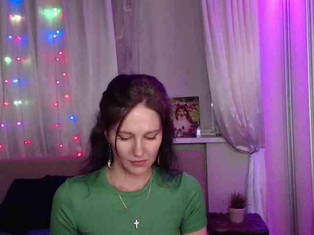 __--_-___---_-_-_- webcam