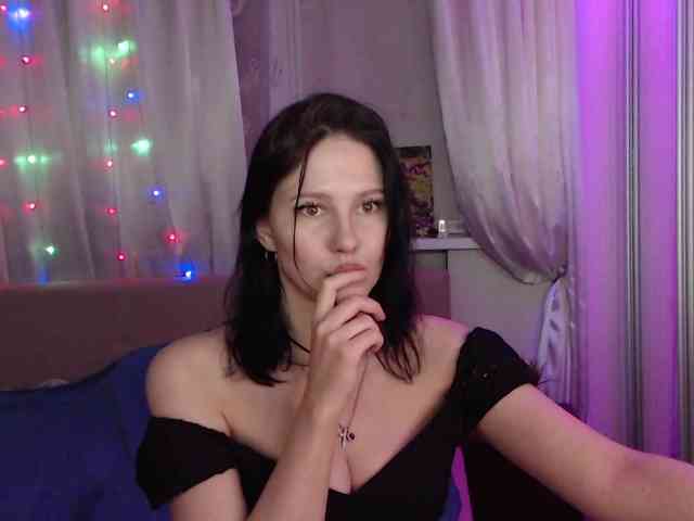 __--_-___---_-_-_- webcam