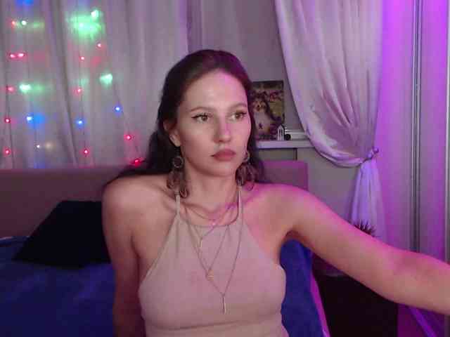 Model: __--_-___---_-_-_-