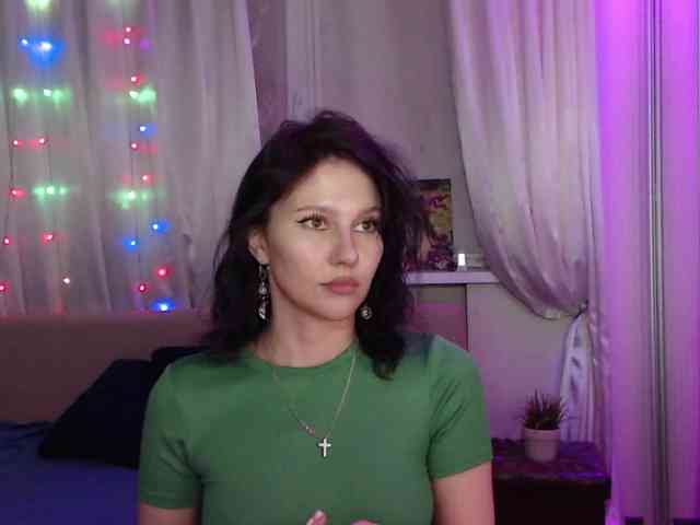 Model: __--_-___---_-_-_-