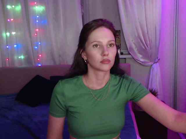 __--_-___---_-_-_- webcam