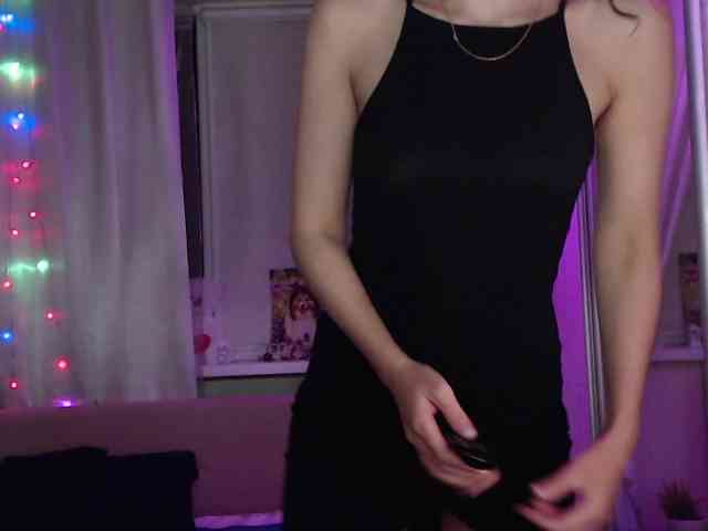 __--_-___---_-_-_- webcam