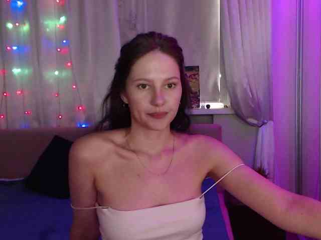 __--_-___---_-_-_- webcam