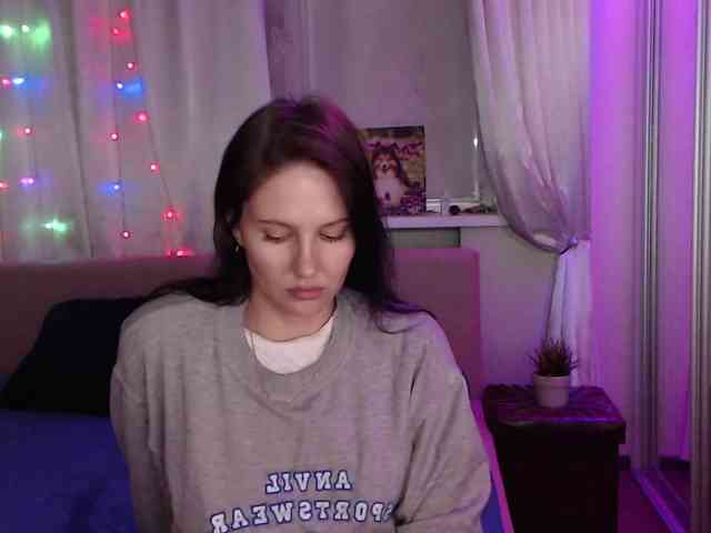 __--_-___---_-_-_- webcam