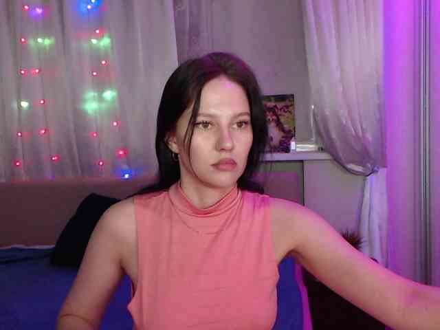 __--_-___---_-_-_- webcam