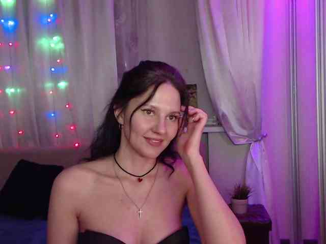 __--_-___---_-_-_- webcam