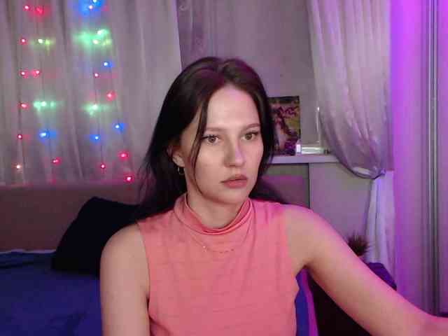 __--_-___---_-_-_- webcam