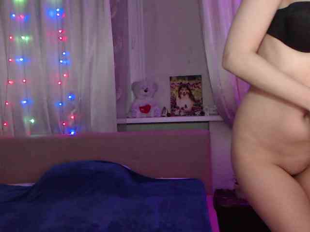 __--_-___---_-_-_- webcam