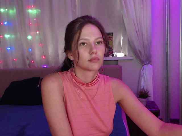 __--_-___---_-_-_- webcam