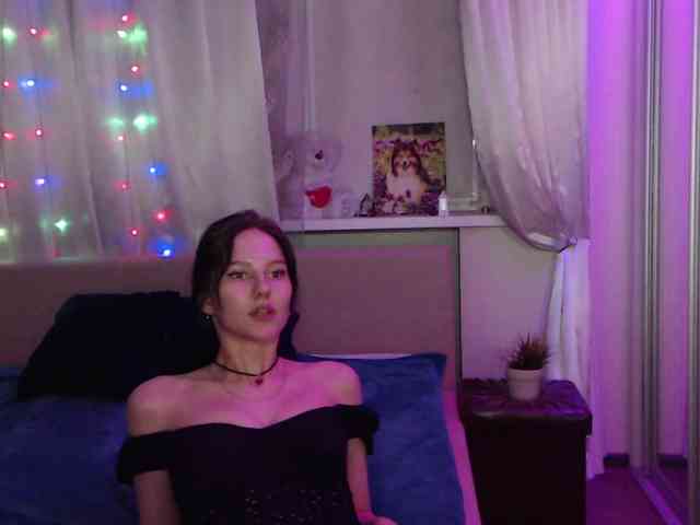 __--_-___---_-_-_- webcam