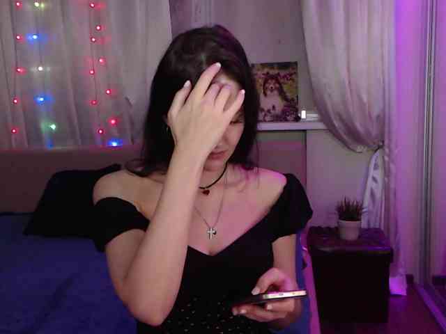 __--_-___---_-_-_- webcam