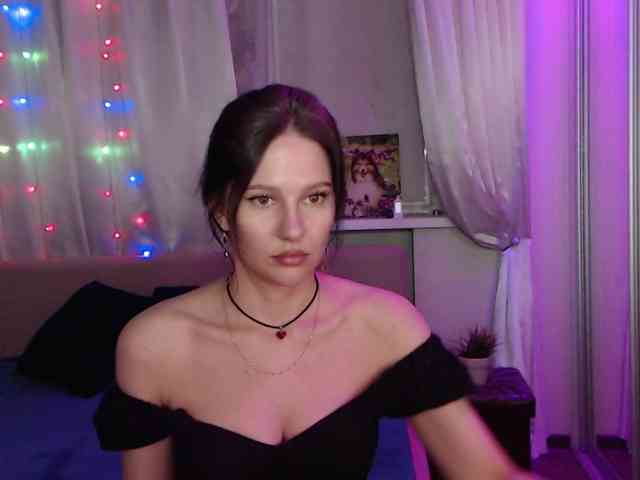 __--_-___---_-_-_- webcam