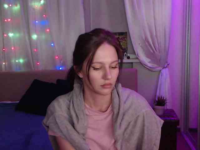 __--_-___---_-_-_- webcam