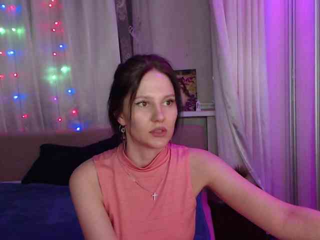 __--_-___---_-_-_- webcam