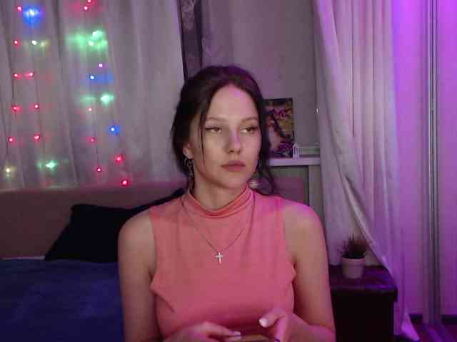__--_-___---_-_-_- webcam