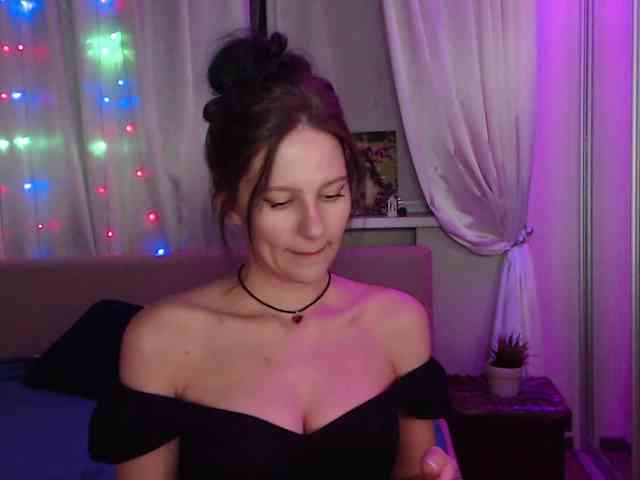 __--_-___---_-_-_- webcam