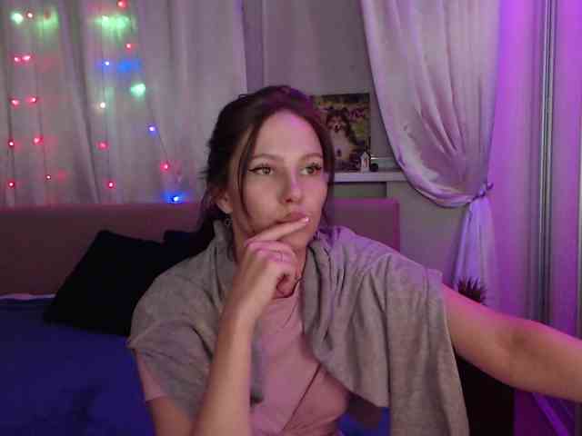 __--_-___---_-_-_- webcam
