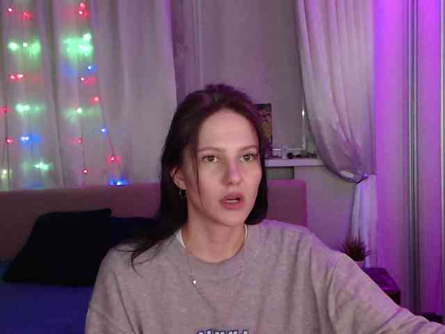 __--_-___---_-_-_- webcam