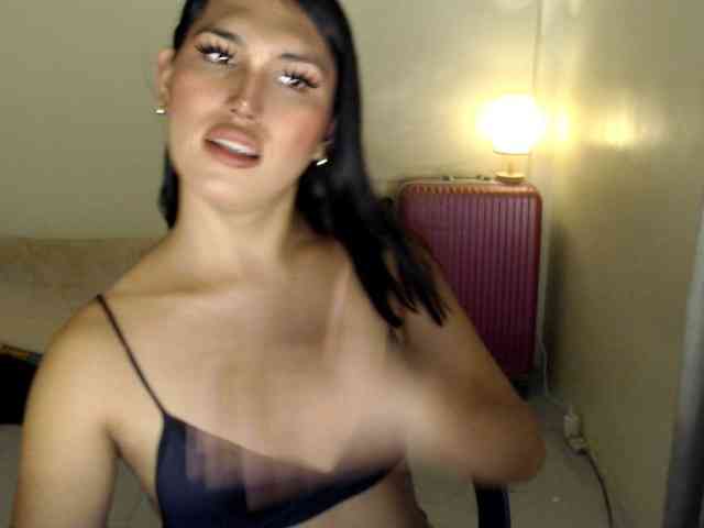 QueenScarletCumx Sex Cam Show