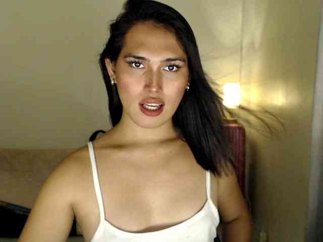 QueenScarletCumx Sex Cam Show