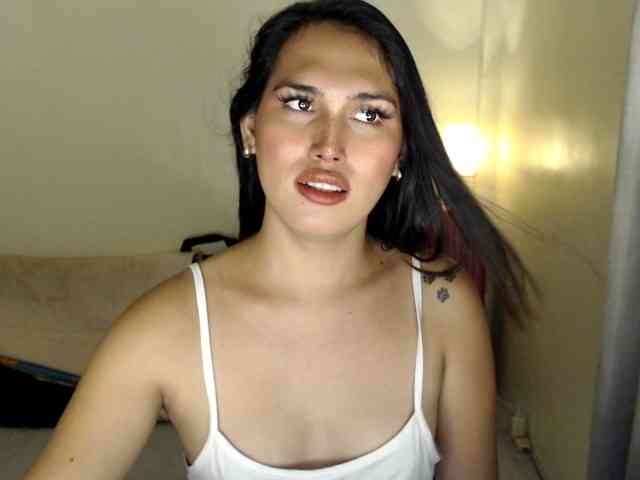 QueenScarletCumx Sex Cam Show