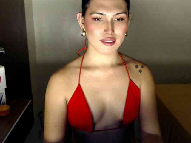 QueenScarletCumx