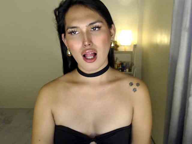 QueenScarletCumx Sex Cam Show