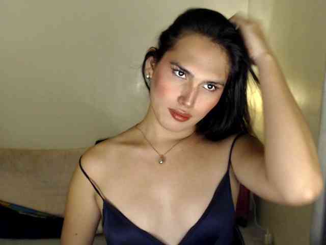 QueenScarletCumx Sex Cam Show