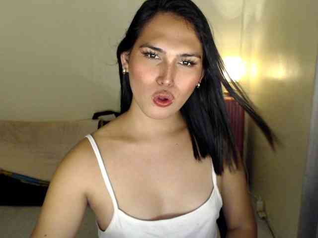 QueenScarletCumx Sex Cam Show