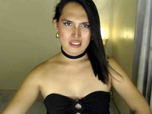 QueenScarletCumx Sex Cam Show