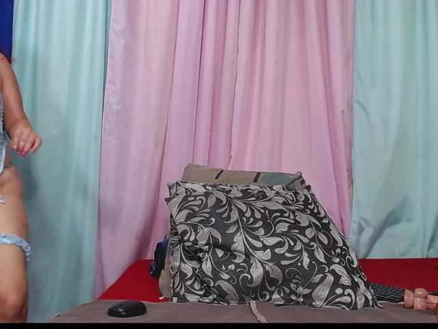 KarinaMolina live cam