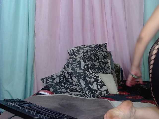 KarinaMolina live cam on UnifiedCams