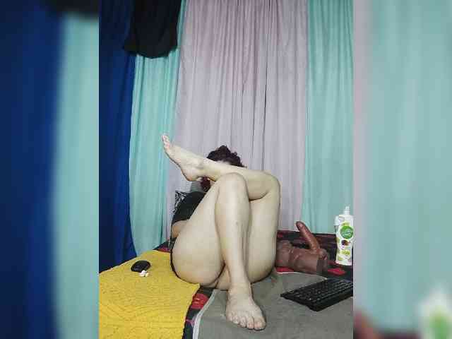 KarinaMolina webcam