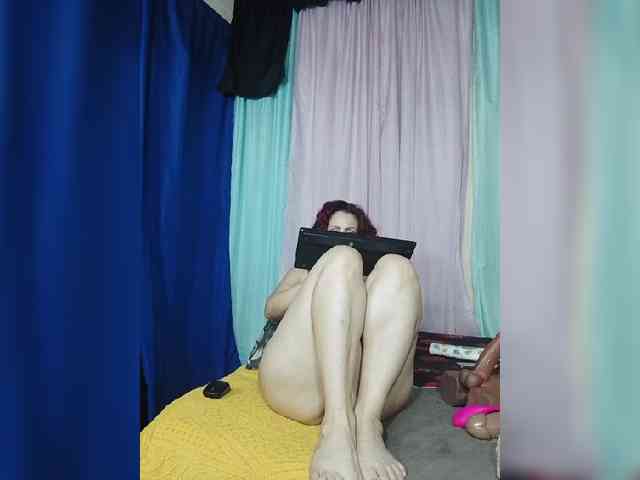 KarinaMolina webcam
