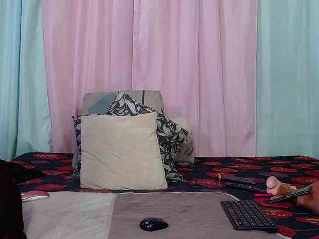KarinaMolina webcam