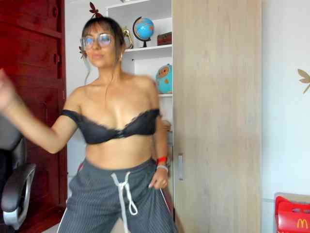 Isabella221 Isabella221