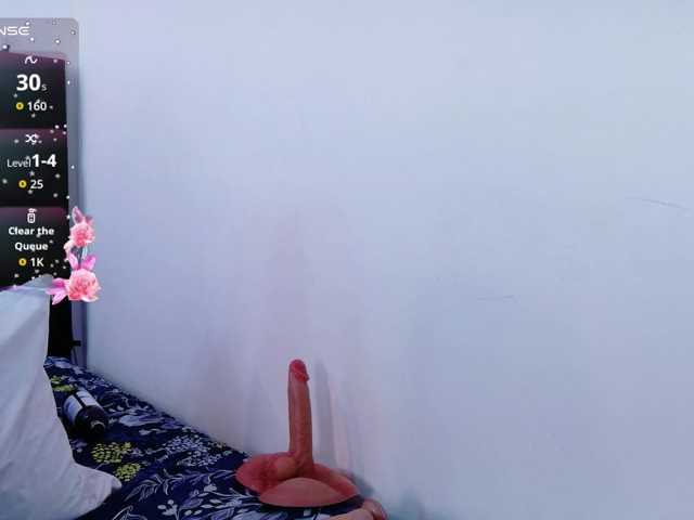 kinkyhousewifee
