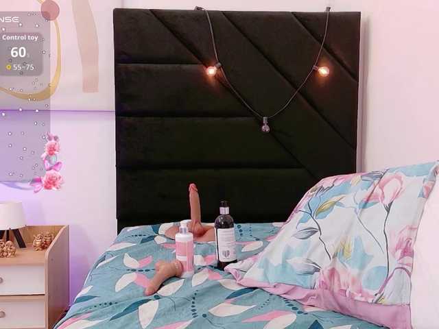 kinkyhousewifee