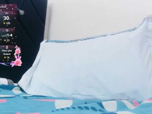 kinkyhousewifee