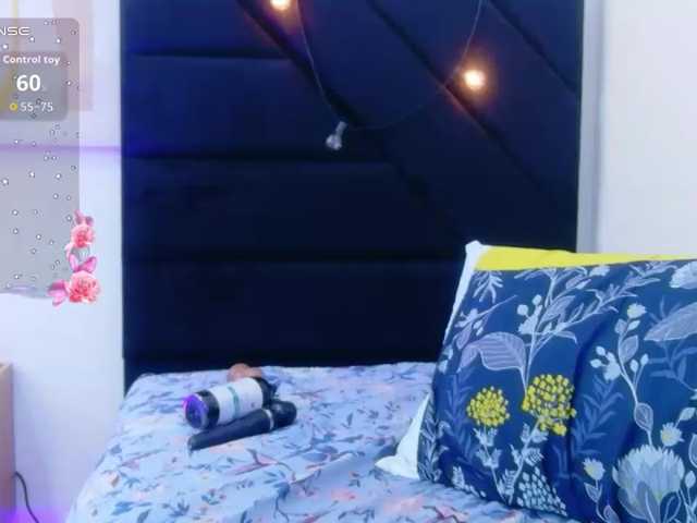kinkyhousewifee, live now on BongaCams