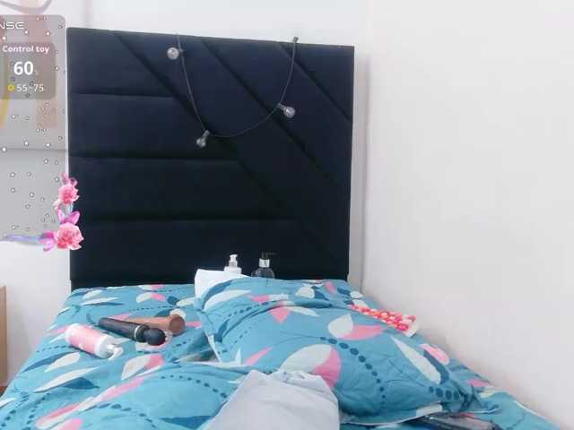kinkyhousewifee